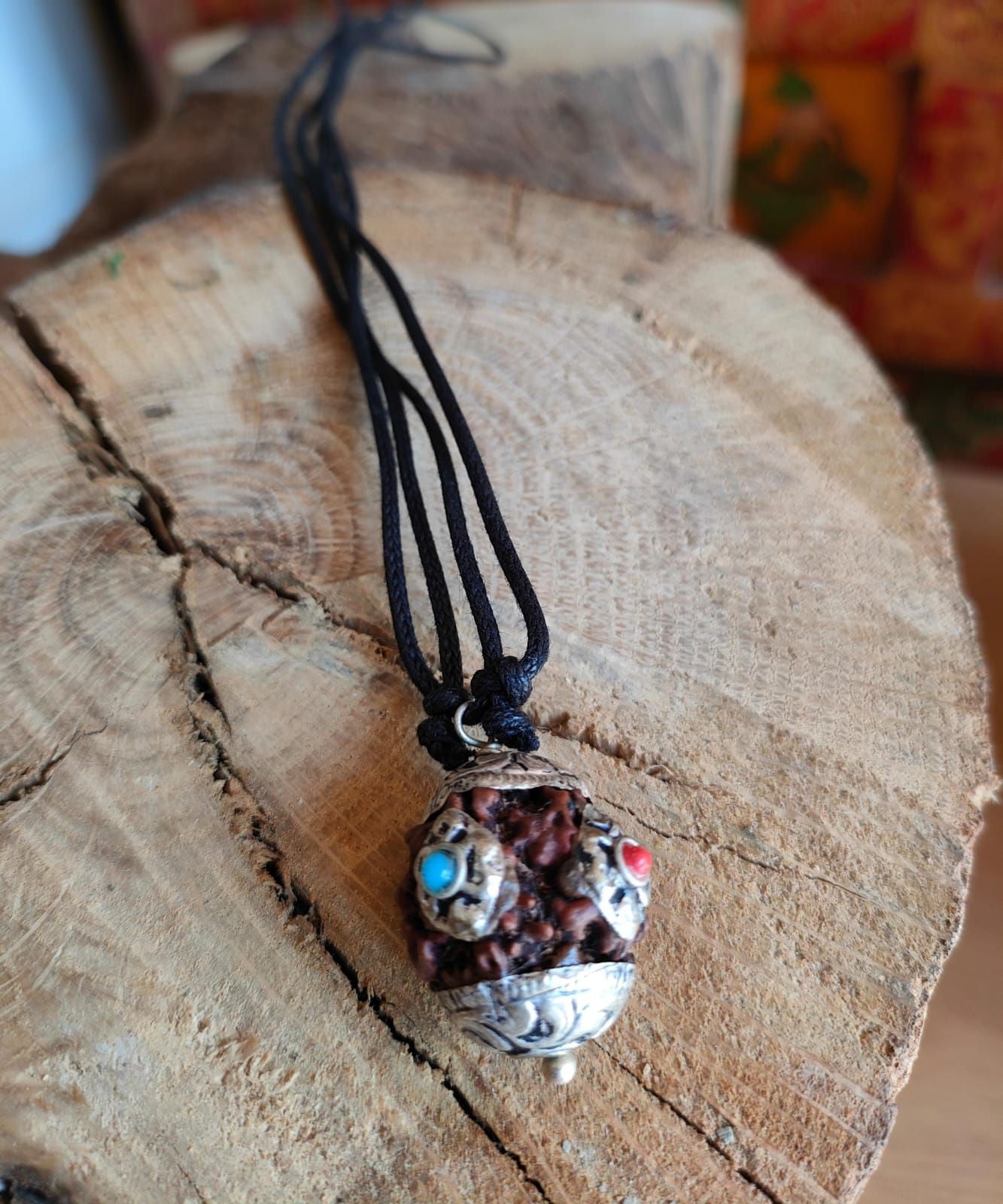 Collar Rudraksha Tibetana