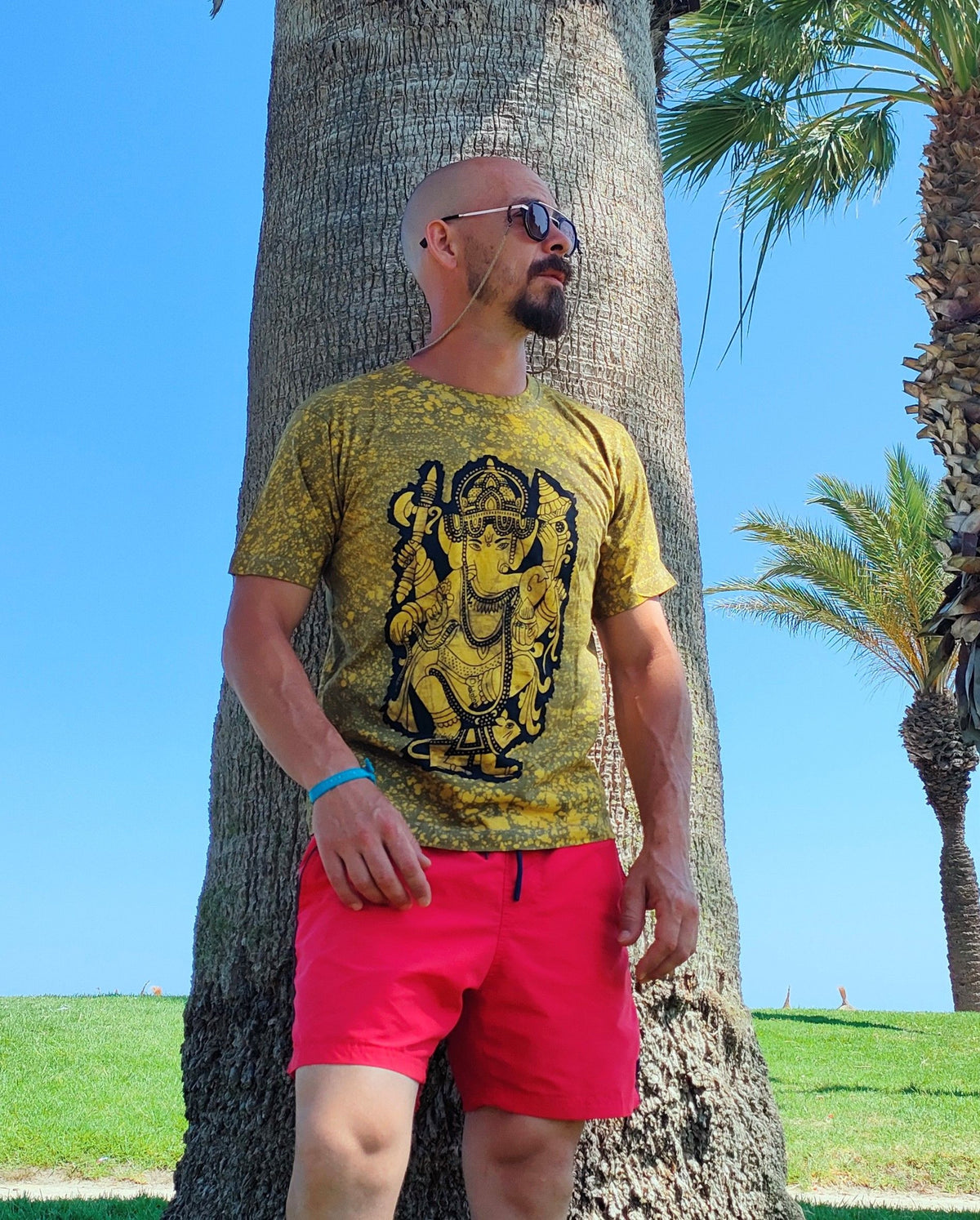 Camiseta Batik con deidades, detalle 9