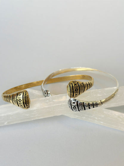 Brazalete étnico Qua dorado