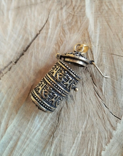Colgante Dharma Mantra