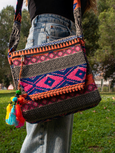 Bolso Tribal con abalorio