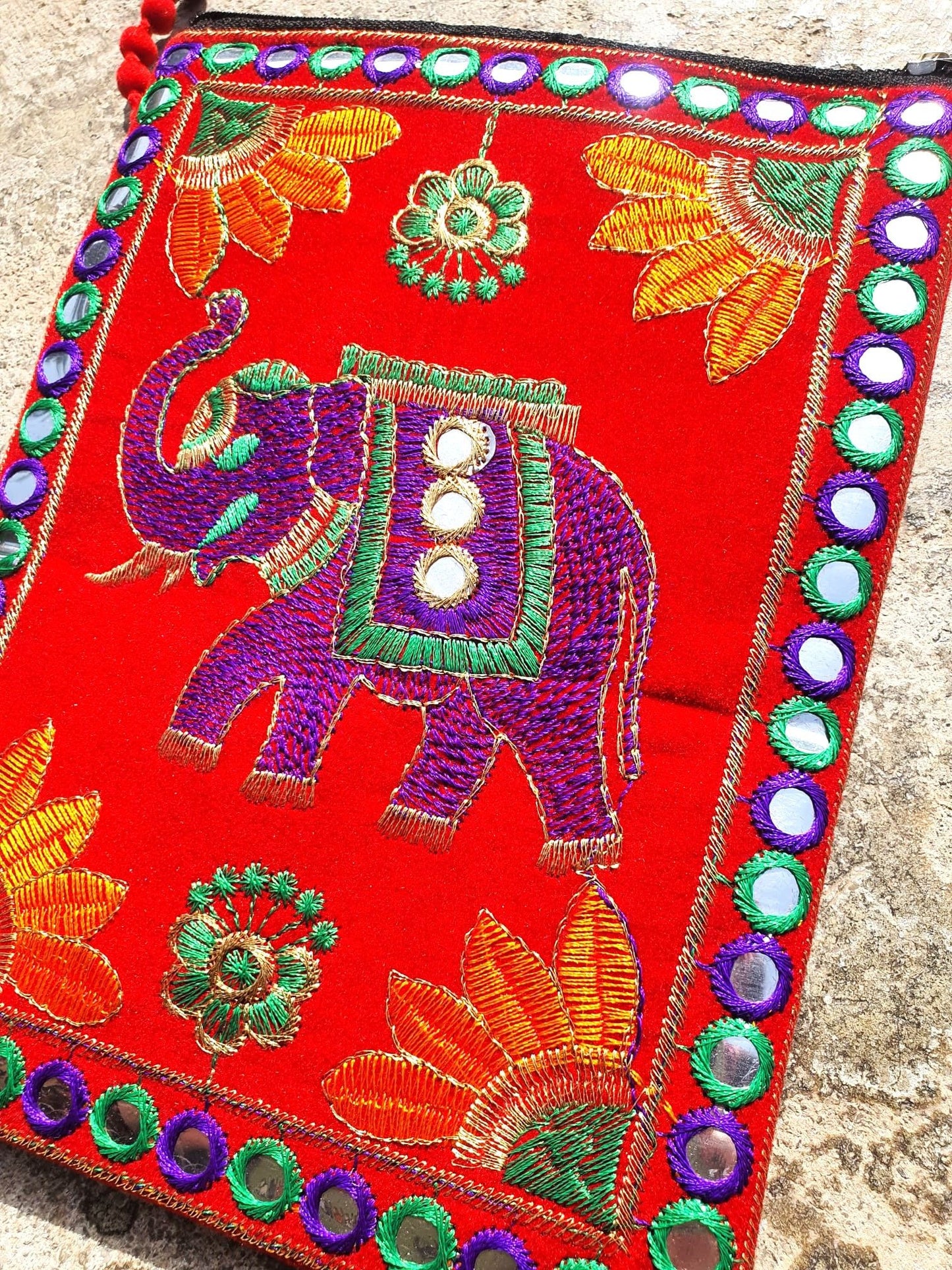 Clutch Velvet elefante