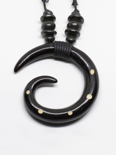 Collar Tribal hueso