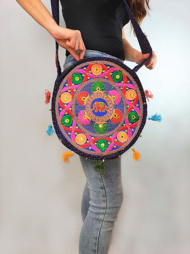 Bolso redondo grabado elefante