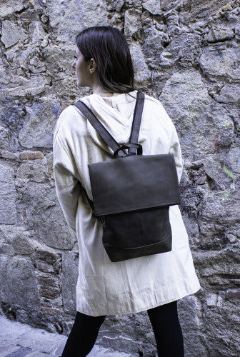 Mochila para ordenador con solapa