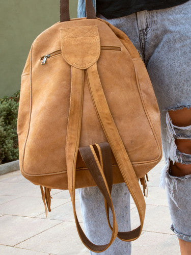 Mochila piel bordado banjara c/flecos