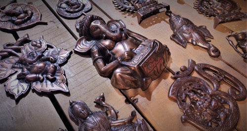 Figura Lakshmí metal