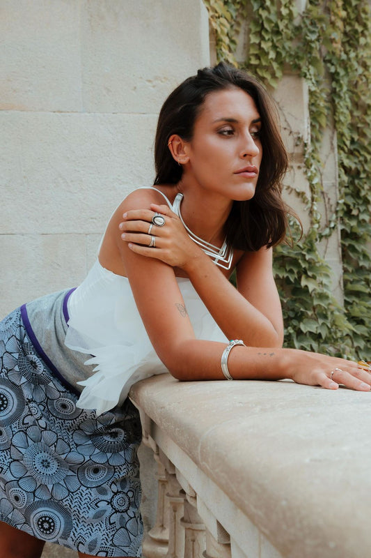 Falda Manest