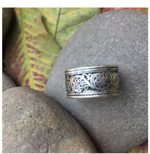 Anillo Grabe plateado
