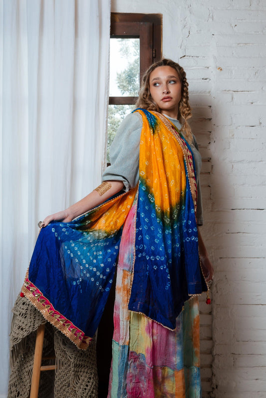 Multiposición dupatta Bhandani Gold