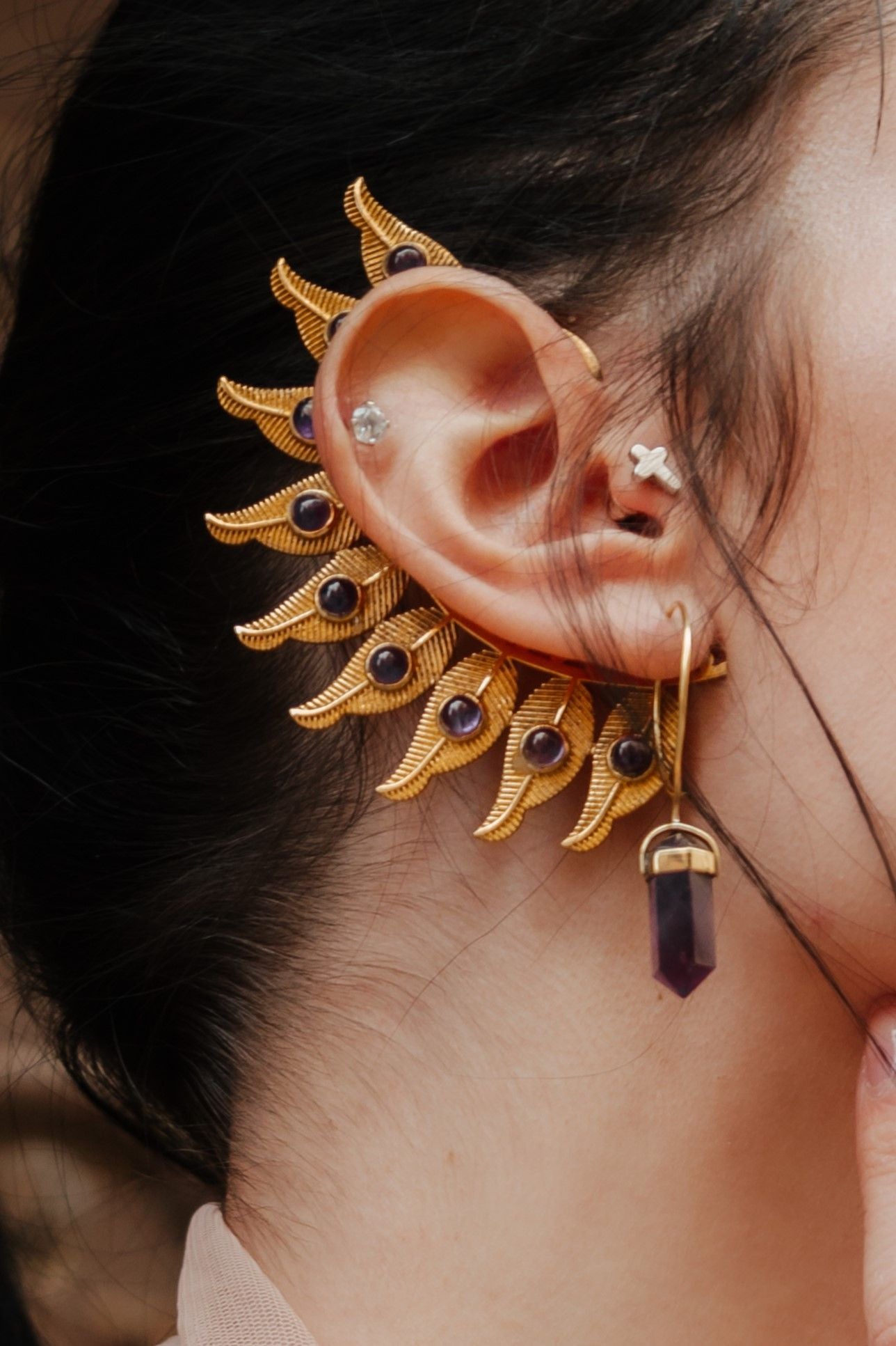 Earcuff mineral dorado