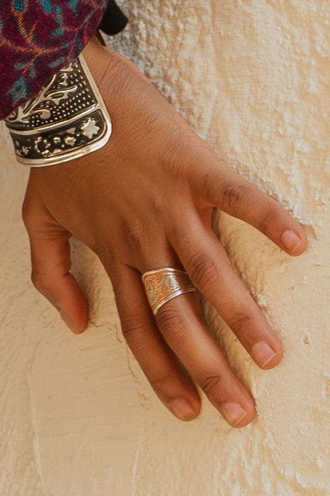 Anillo Ovagra color
