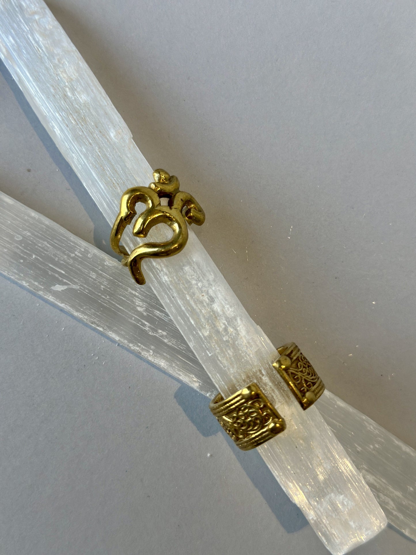 Anillo OM gold