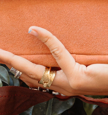 Anillo grabado Snake dorado