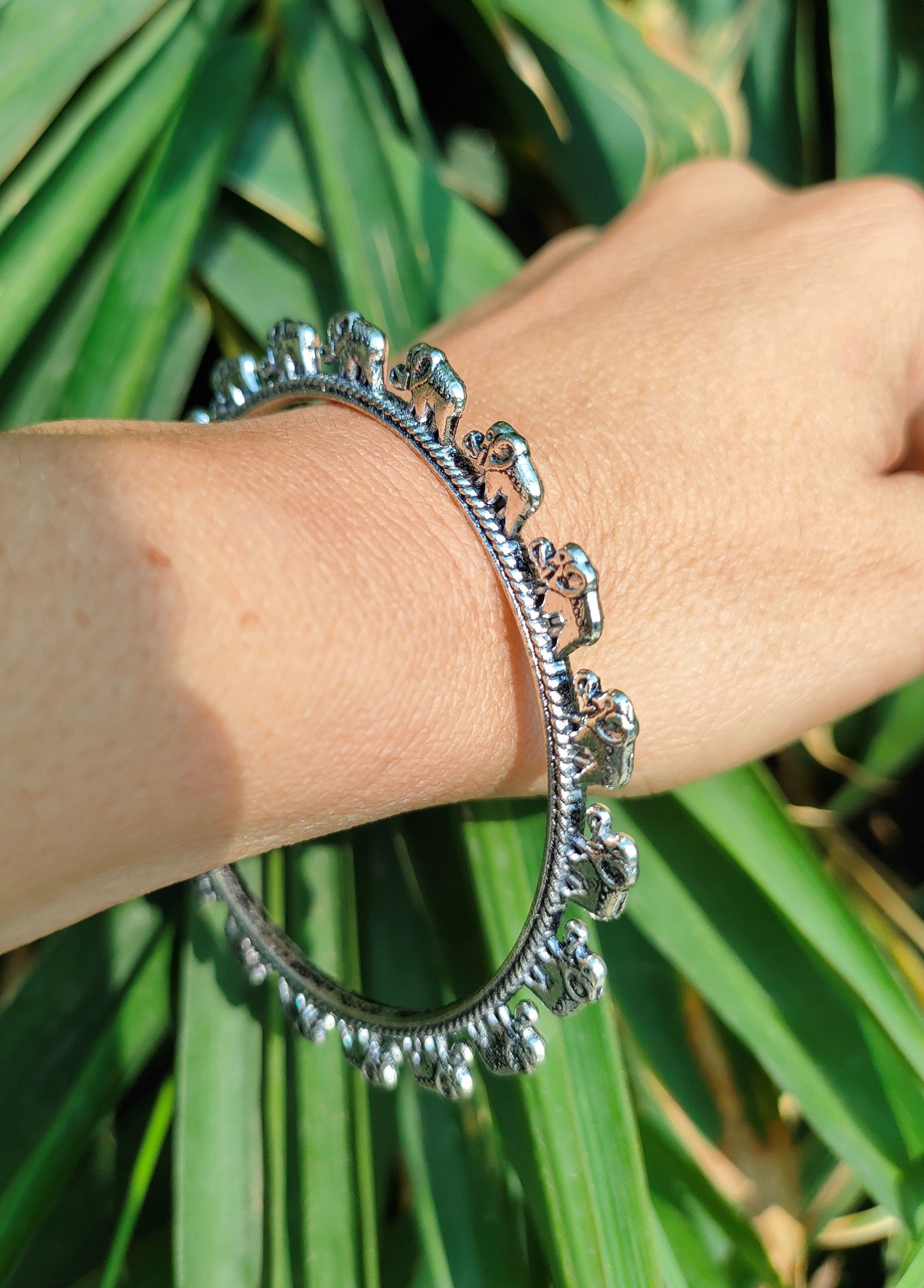 Brazalete rígido Maidaan redondo