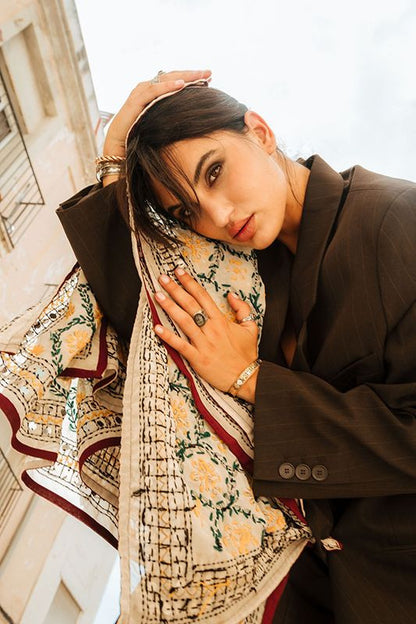 Multiposición Dupatta Kantha bordado