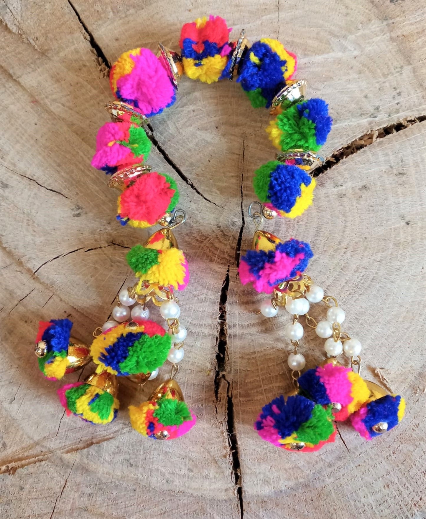 Pulsera Arati Holi pompon