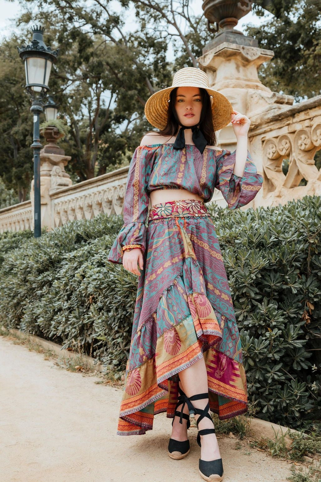 Total Look Blusa Maddhi con Falda Kerha Saree