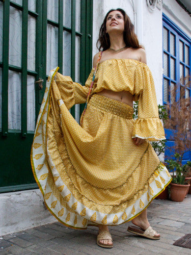 Total Look Blusa Maddhi con Falda Kerha Saree