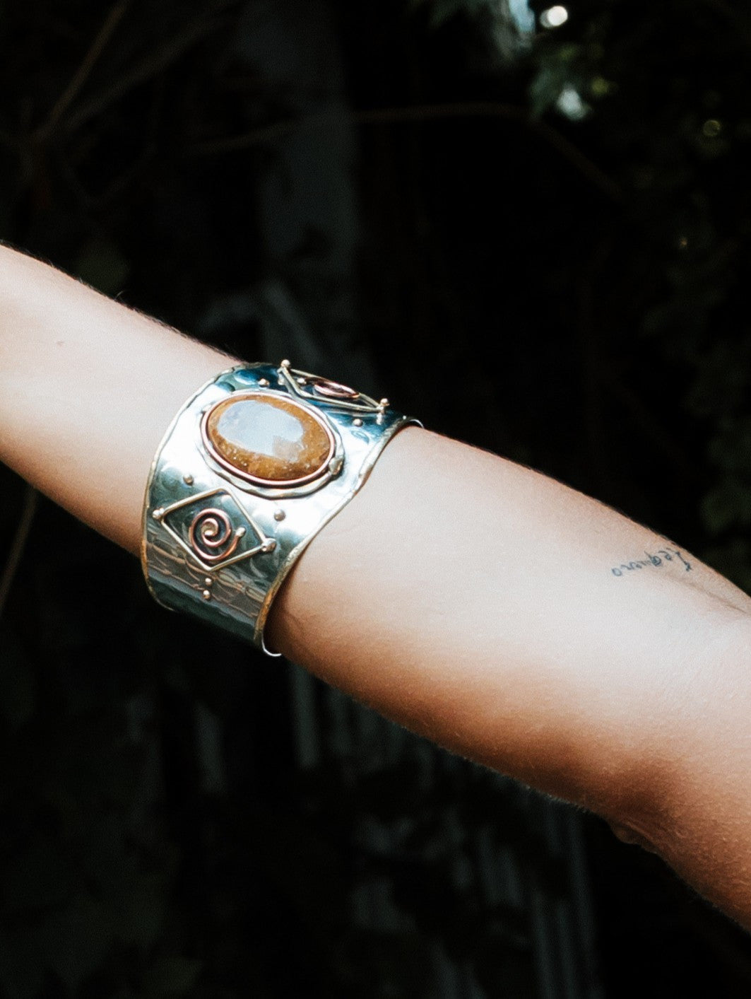 Brazalete Drogo Mineral