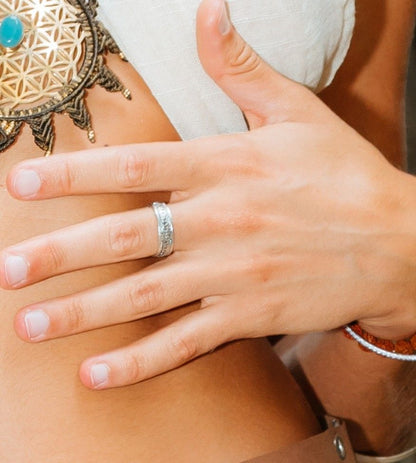 Anillo Grabe Thin