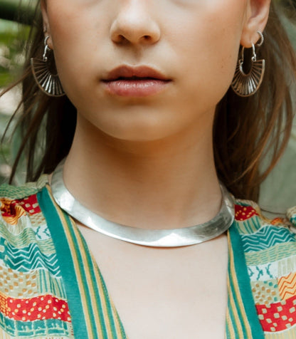Collar esclava plano liso plateado