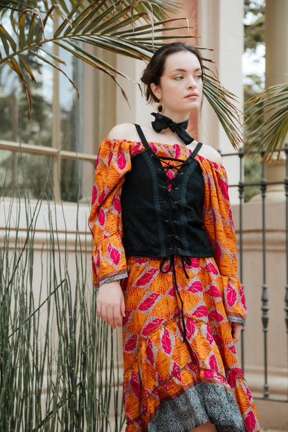 Total Look Blusa Maddhi con Falda Kerha Saree