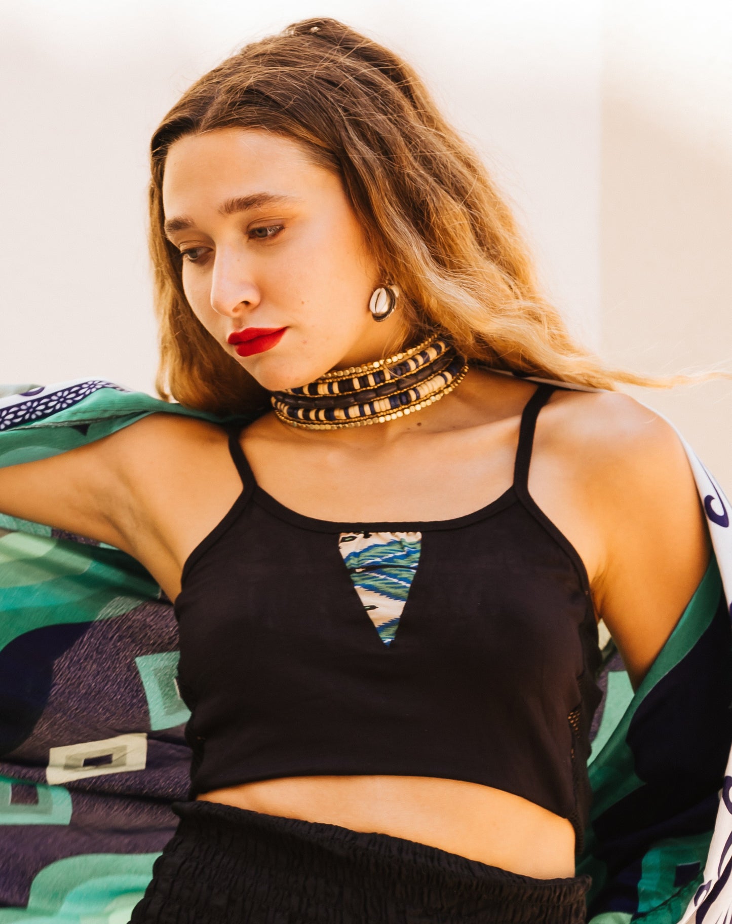 Conjunto pantalón corto y top Vikalp