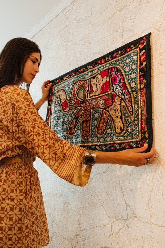Tapiz bordado patchwork  elefante  90x60 cm