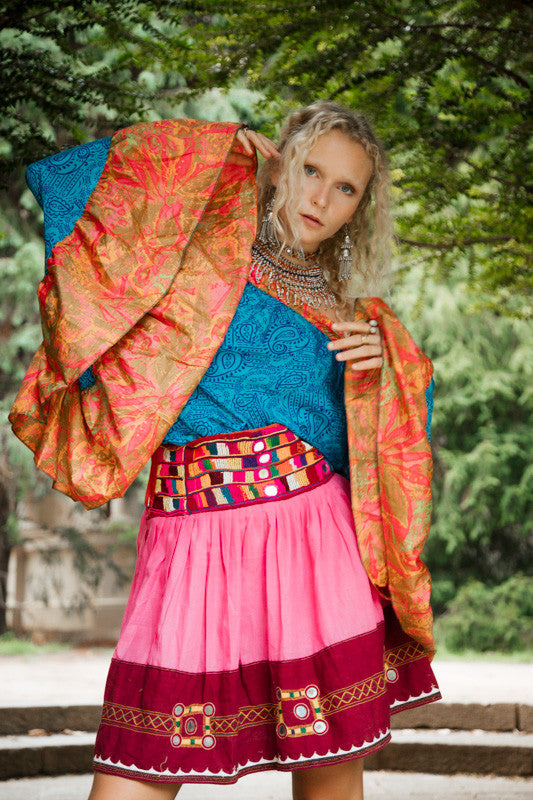 Blusa Maddhi Bell Saree