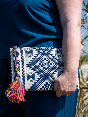 Clutch Étnico