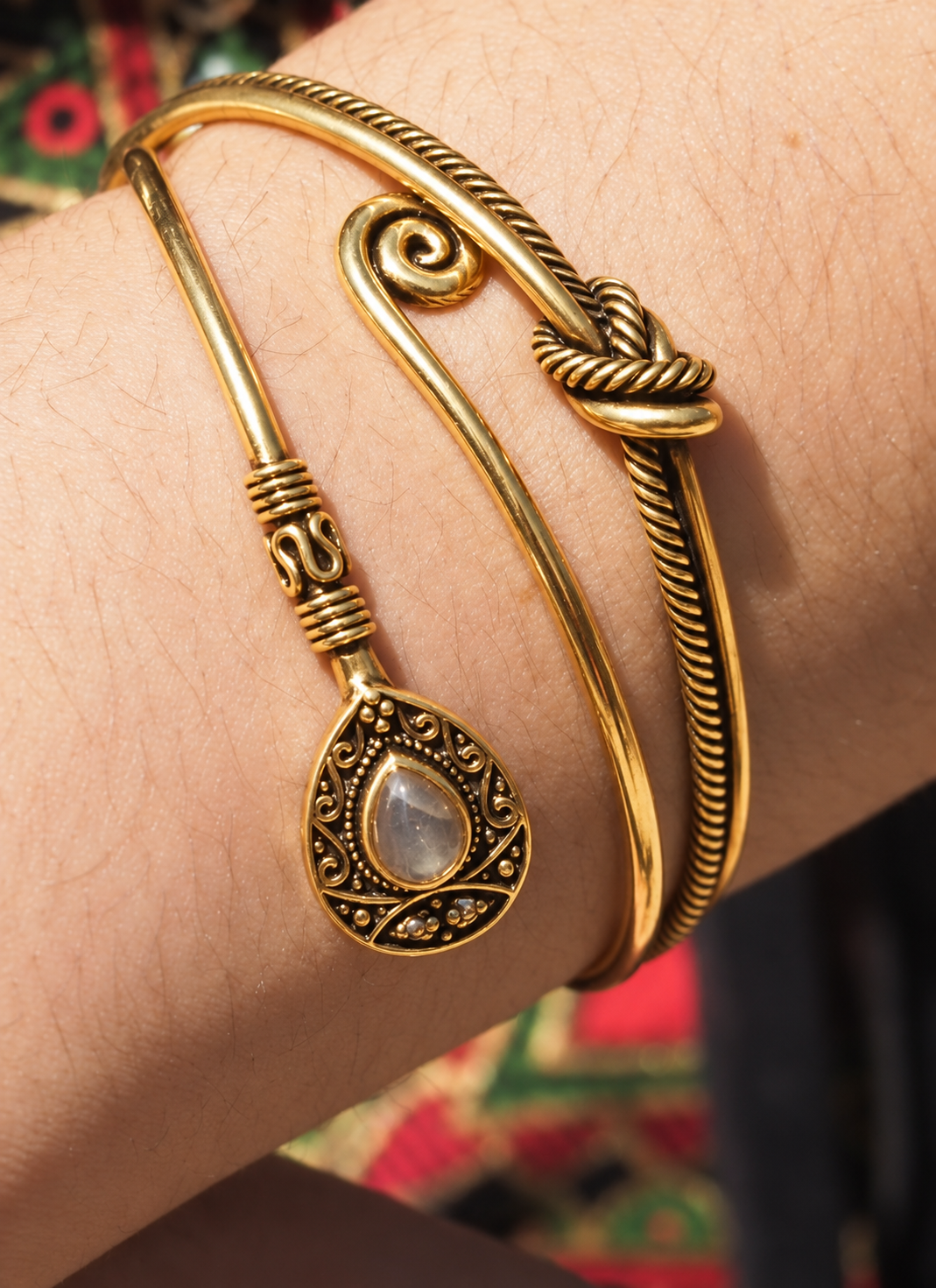 Brazalete Minepe mixt dorado