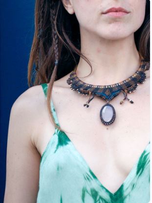 Collar esclava macramé con mineral