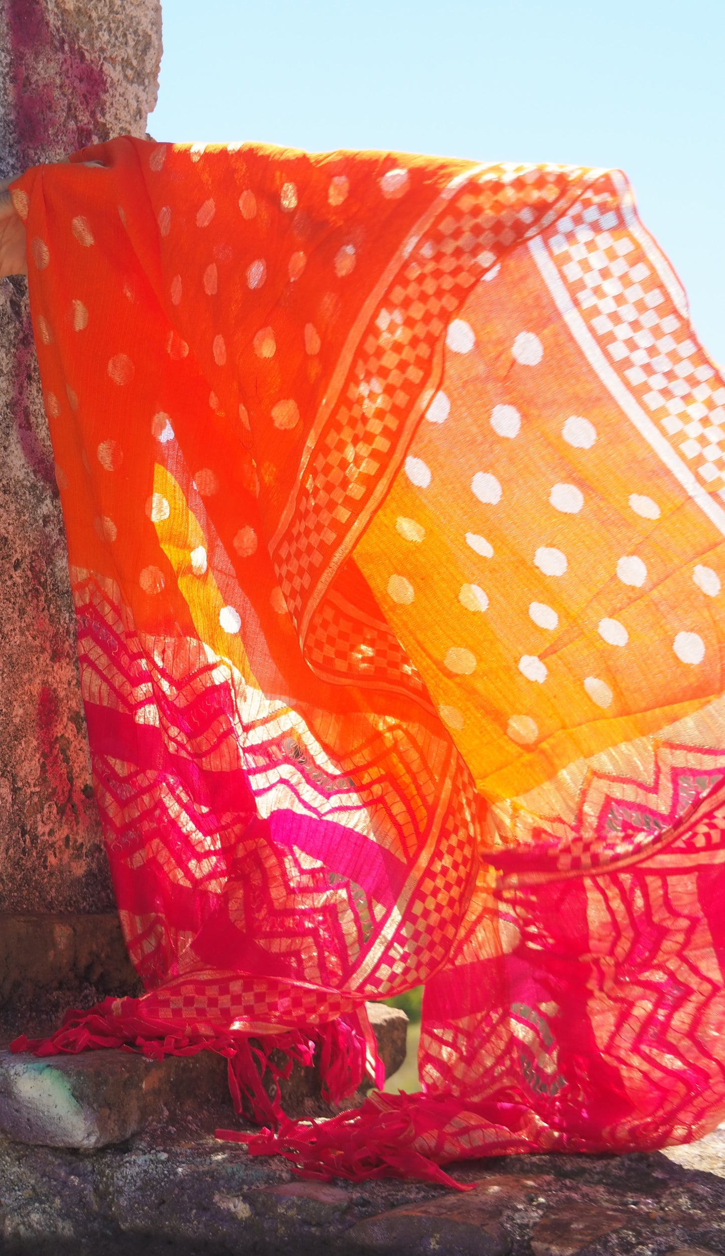 Multiposición Dupatta Sunahara flecos