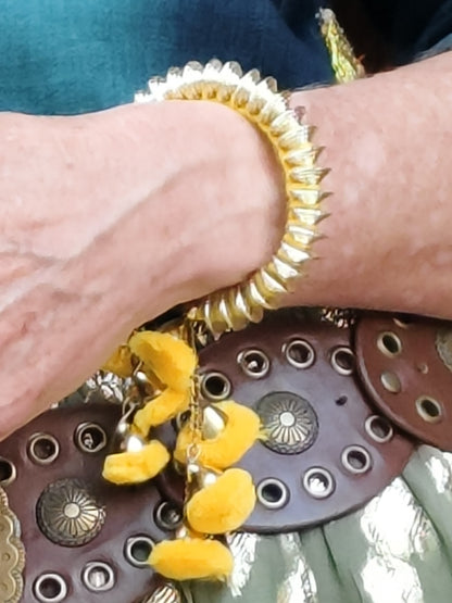 Pulsera Arati Holi