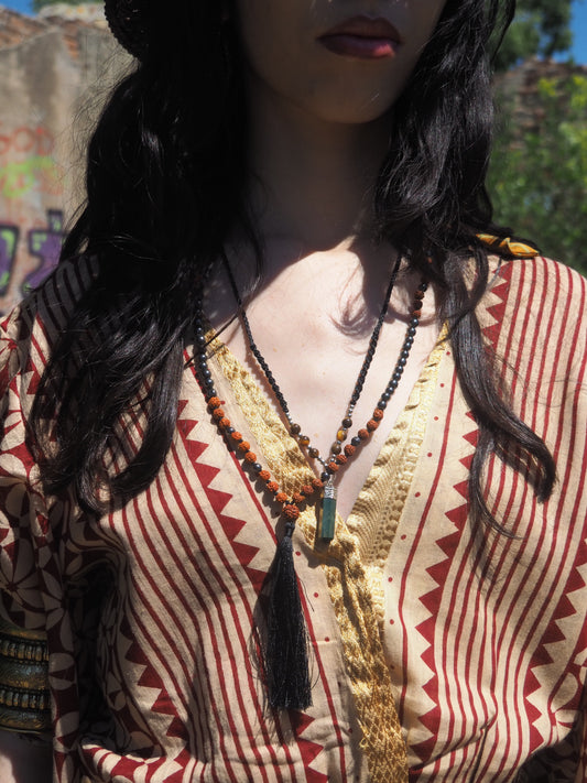 Collar macramé pendulo mineral