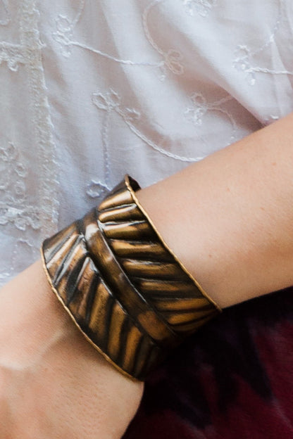 Brazalete Hoja Brass