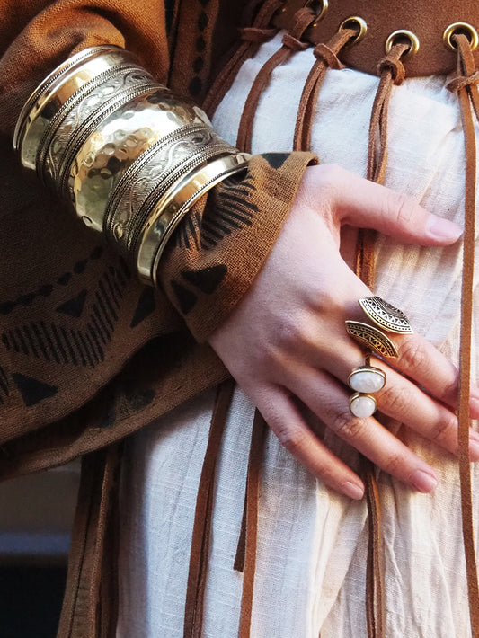 Brazalete Clio Dorado