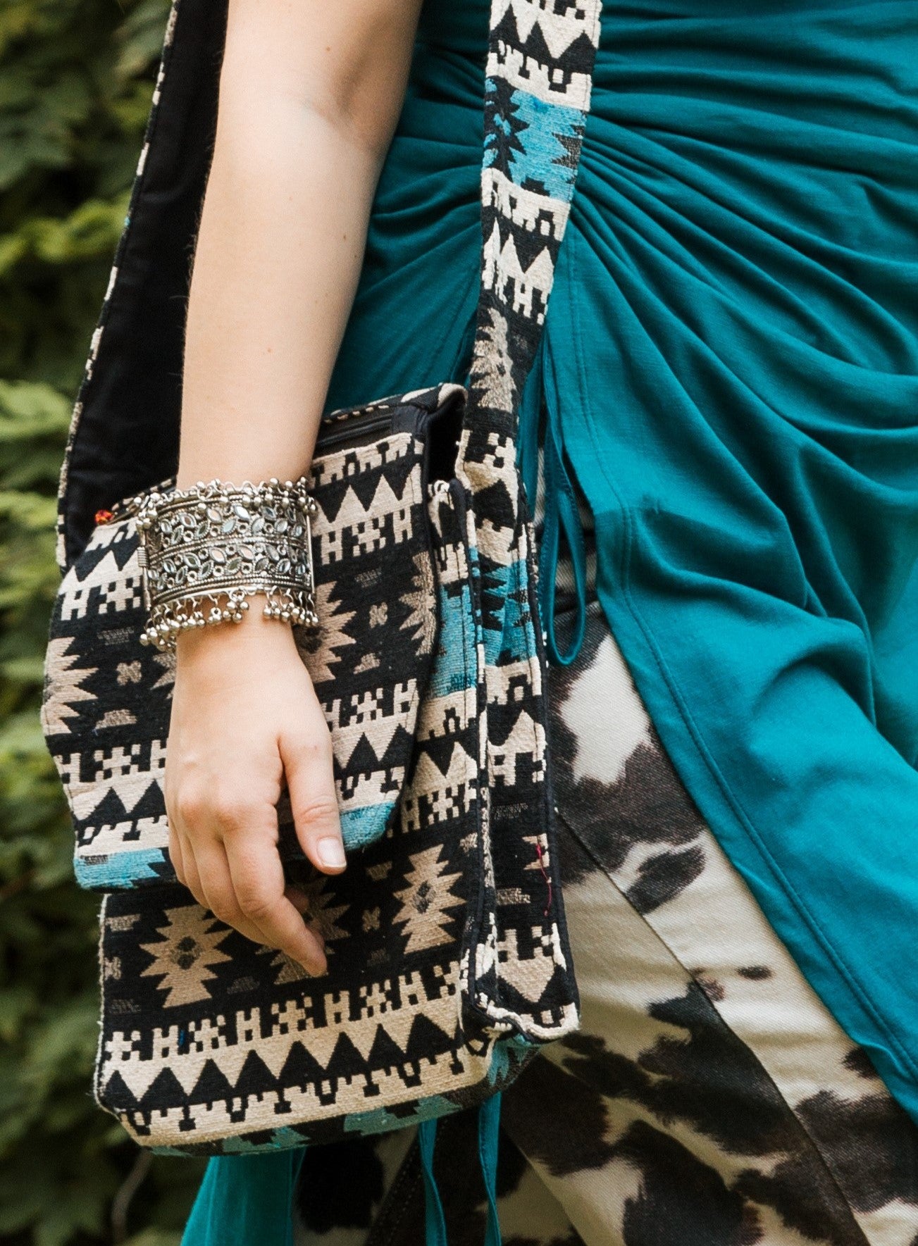 Bolso Tribal con abalorio