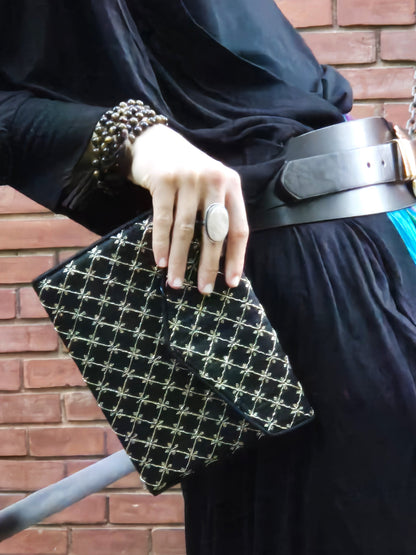 Clutch variado