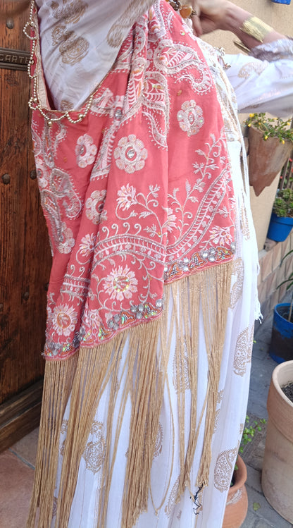 Chaleco Rhin con flecos