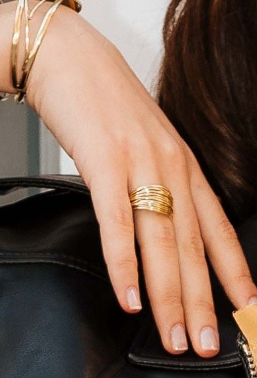 Anillo panktiyaan dorado
