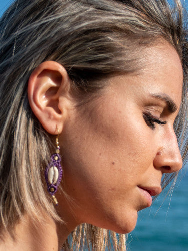 Pendiente macramé shell, detalle 3